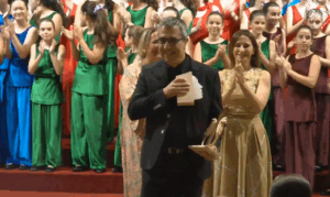 la alegría de las componentes del Coro de Voces Blancas del Conservatorio Profesional de Música de Santa Cruz de Tenerife