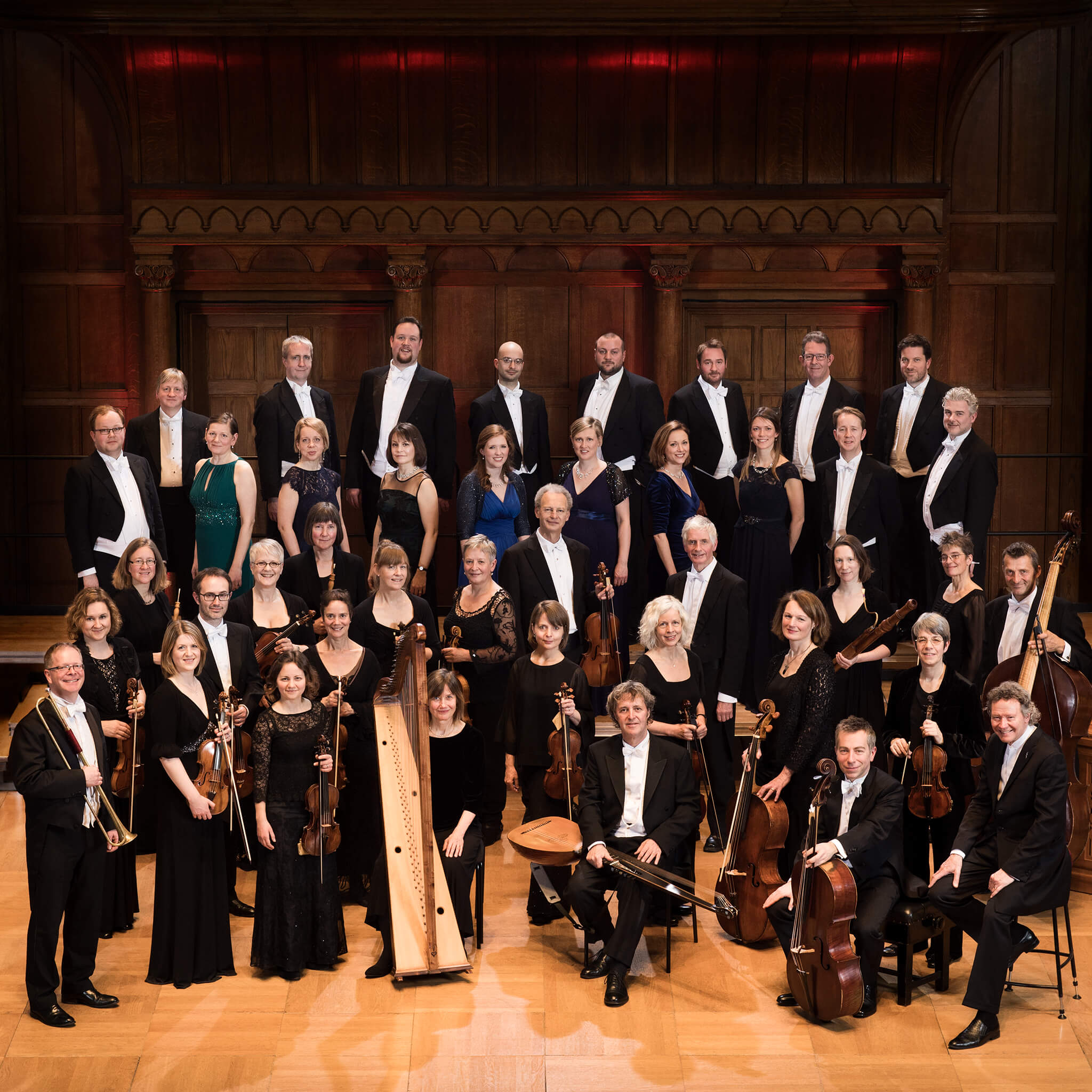 Auditorio de Tenerife programa El Mesías participativo en colaboración con Fundación «la Caixa», donde casi 200 personas provenientes de agrupaciones corales de Tenerife cantarán El Mesías de Handel acompañados por la orquesta y coro de The Sixteen, bajo la dirección de Eamonn Dougan.