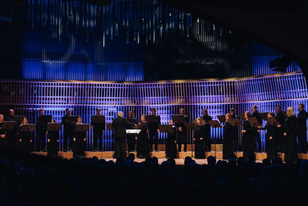 Latvian Radio Choir aborda la Missa Solemnis de Beethoven en el Auditorio Alfredo Kraus